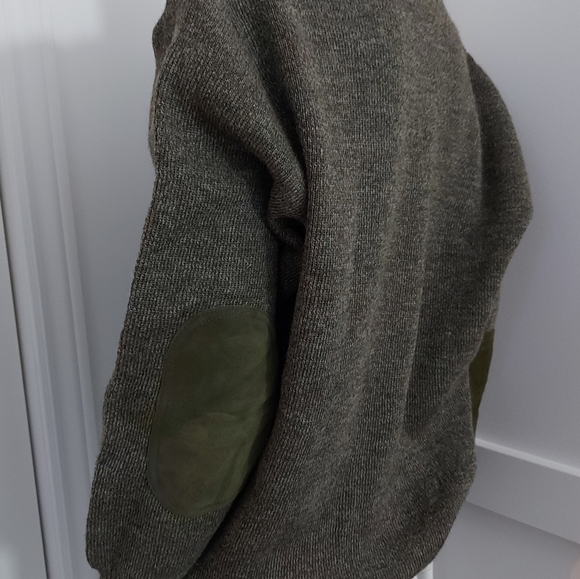 NIFFI ENGLAND| VINTAGE PURE WOOL AND SUEDE SWEATER (KHAKI GREEN COLOUR) - Picture 3 of 8